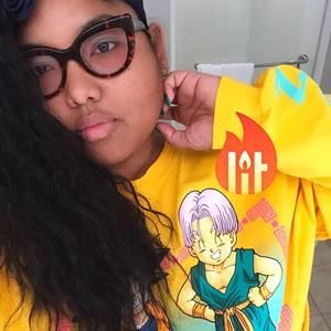 Meet your Posher, Janay